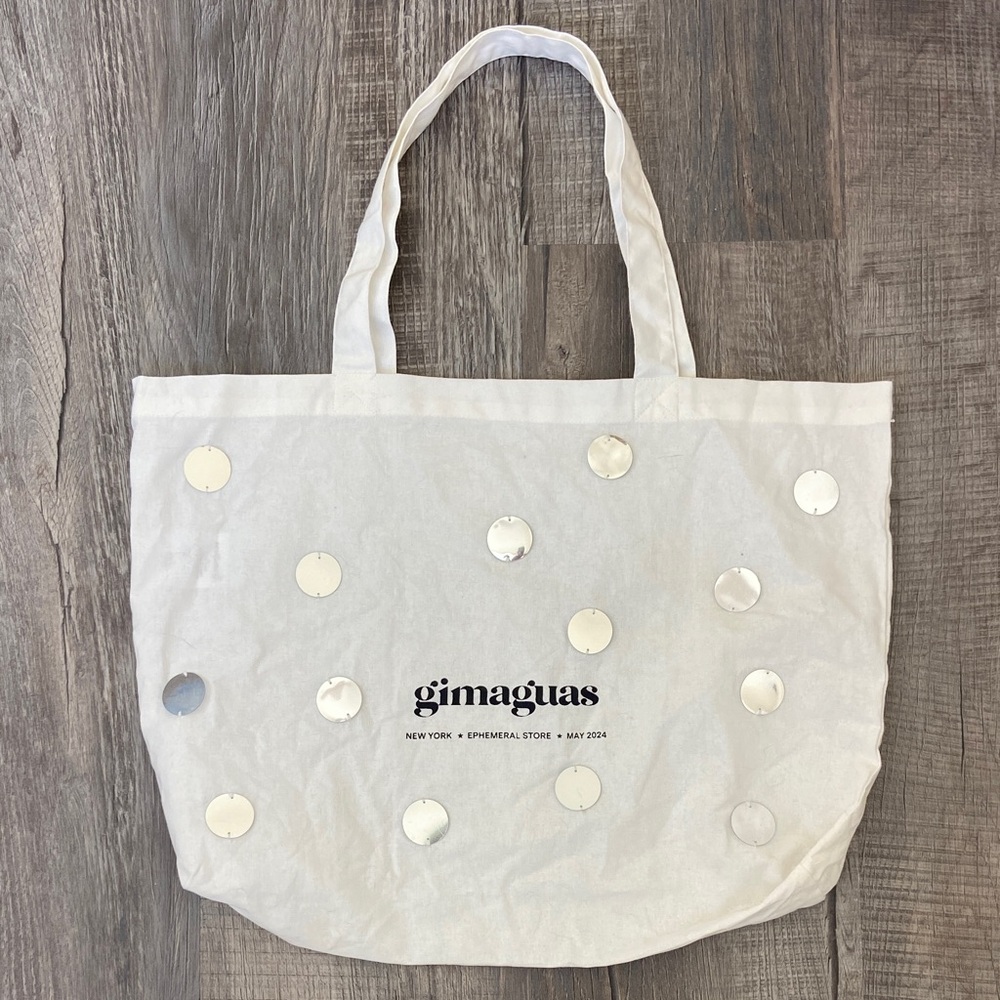 Gimaguas Tote in Cotton with 1” Silver two-hole Paillettes! Size 16” x 13”